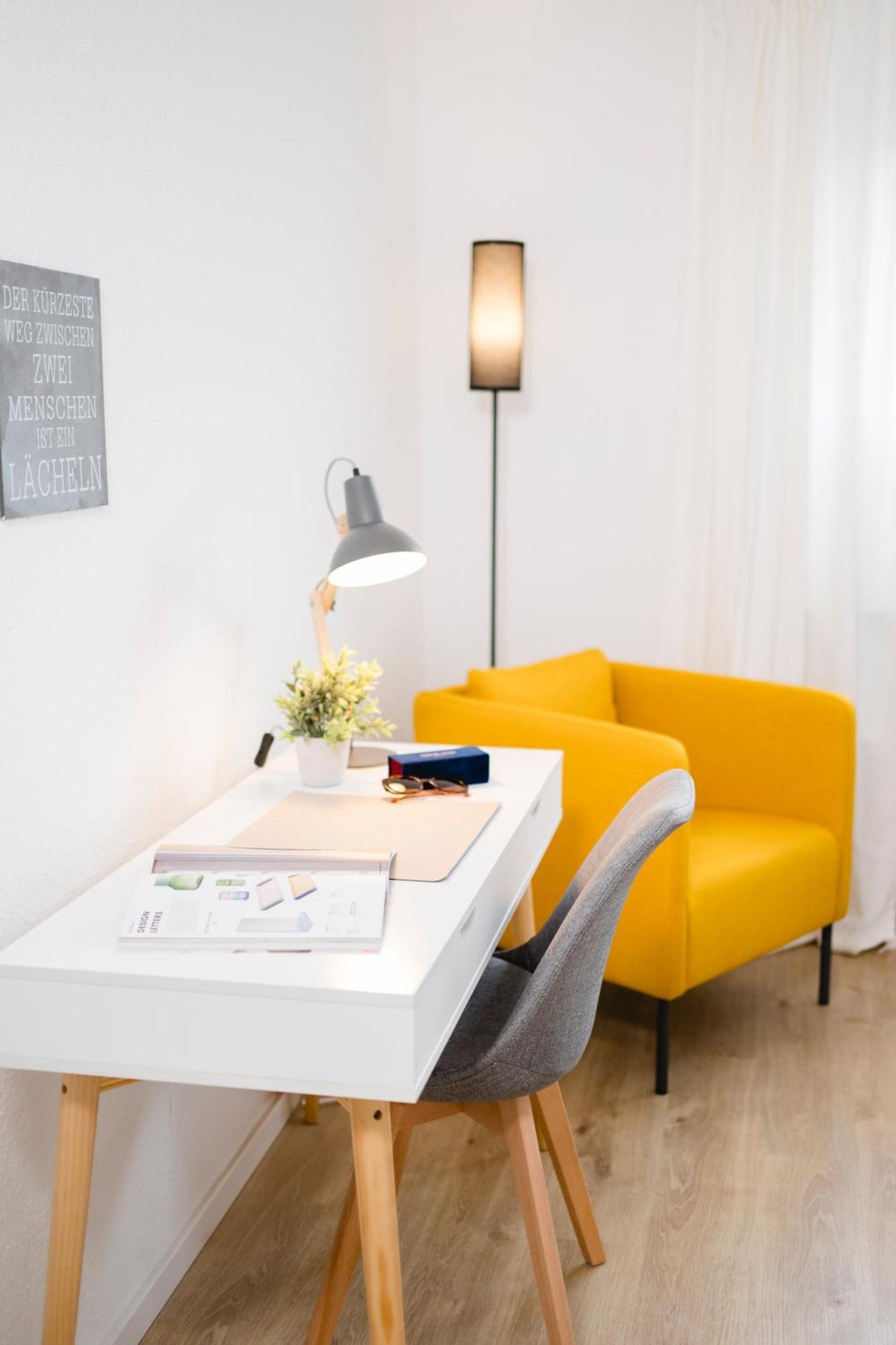 Stadtrand Oase Karlsruhe Mit Balkon Exteriér fotografie