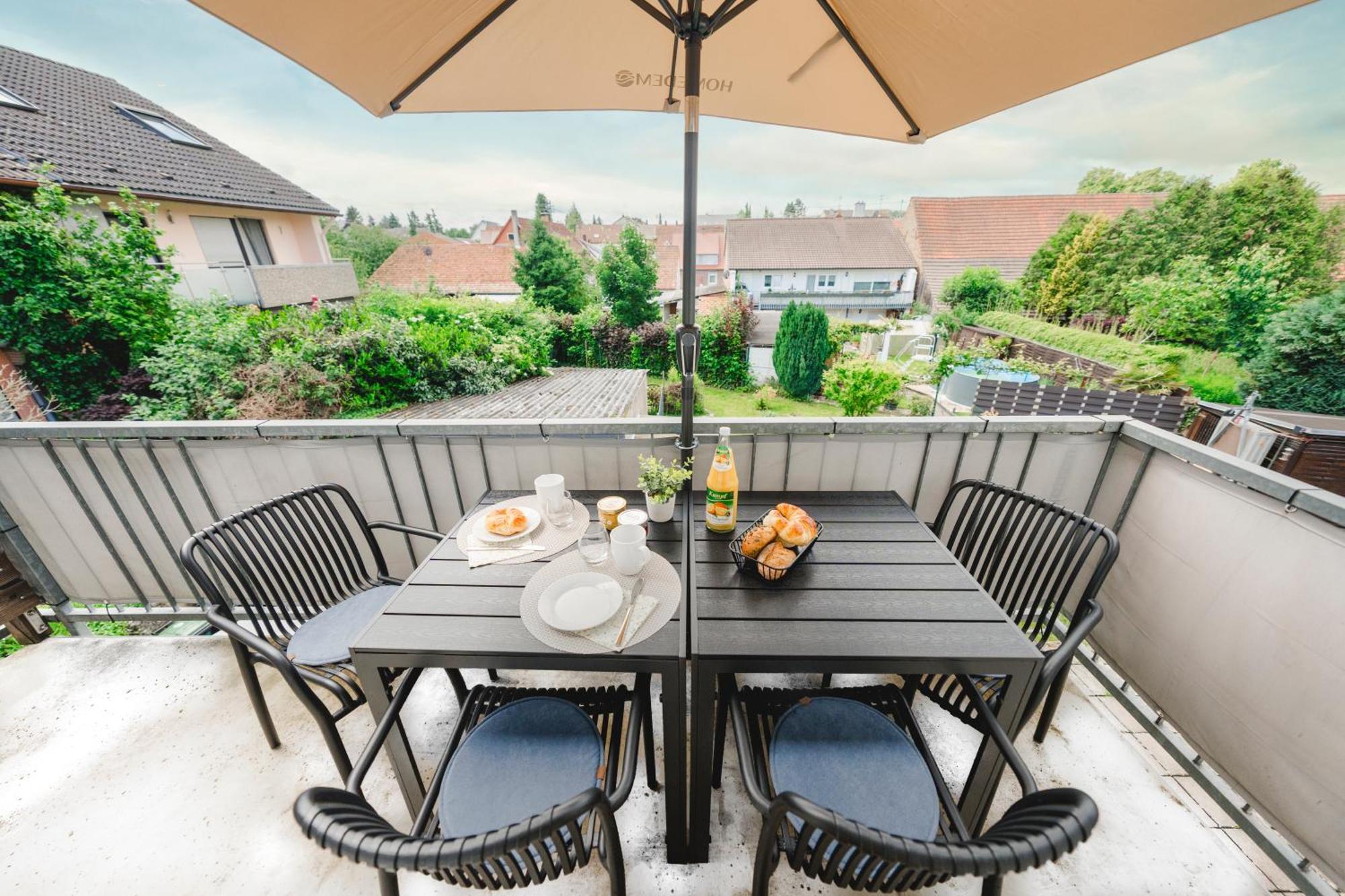 Stadtrand Oase Karlsruhe Mit Balkon Exteriér fotografie